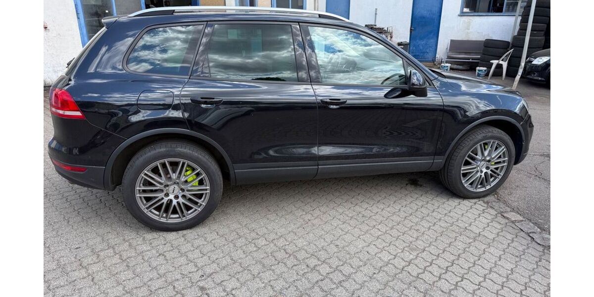 VW Touareg 237.548 km 12.499 &euro; Augsburg 86163