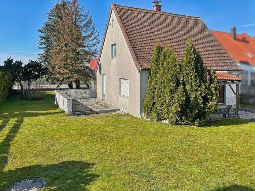 Grundstück zu verkaufen in Aichach 448.000 € 675 m²