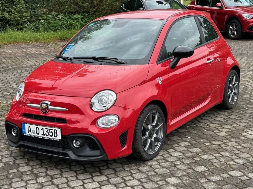 Abarth 595 5.000 km 26.390 € Gersthofen/Batzenhofen 86368