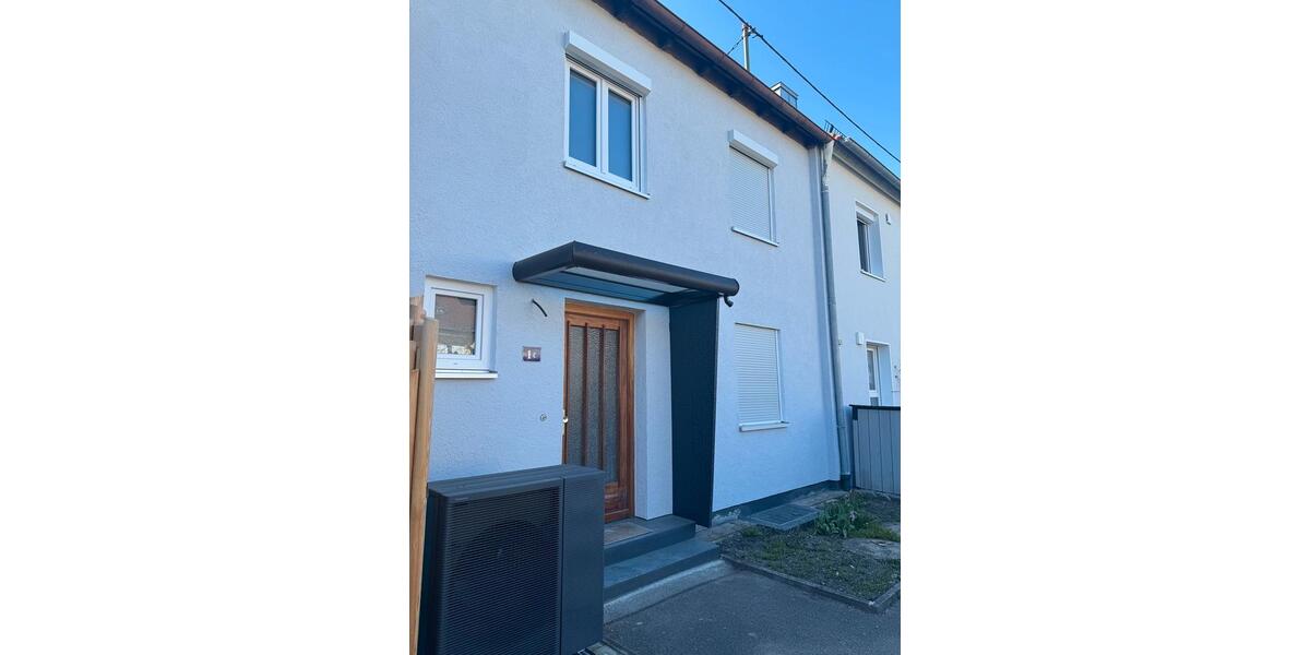 Reihenhaus Augsburg Hochzoll - 4 Zimmer, 100 m&sup2;, 1.800&euro; | Angebot:26072125