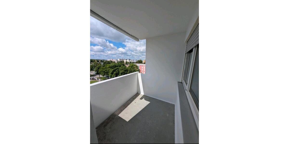 Etagenwohnung Königsbrunn - 3 Zimmer, 80 m&sup2;, 1.020&euro; | Angebot:25711971