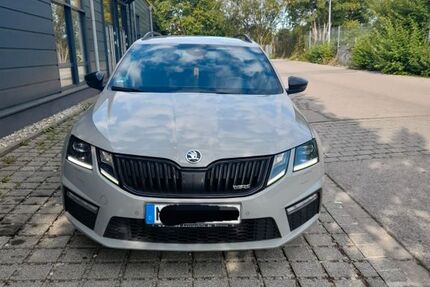Skoda Octavia 220.000 km 15.200 &euro; Augsburg 86156