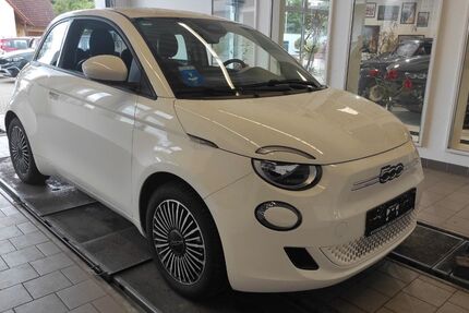 Fiat 500e 14.400 km 22.900 &euro; Gersthofen/Batzenhofen 86368