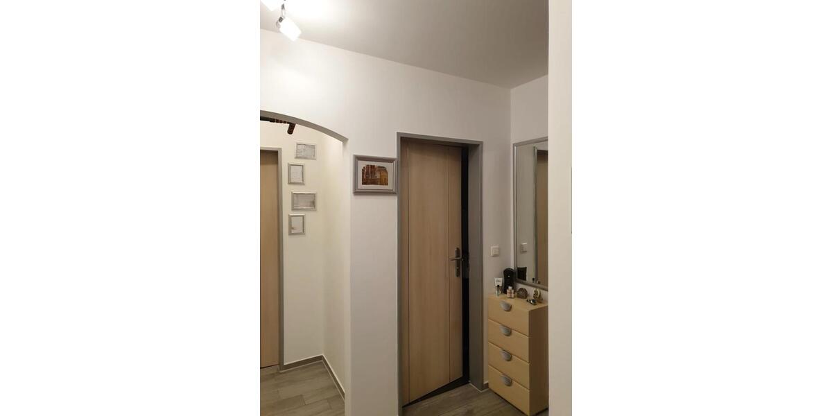 Erdgeschoßwohnung Königsbrunn - 3 Zimmer, 80 m&sup2;, 1.490&euro; | Angebot:25131816