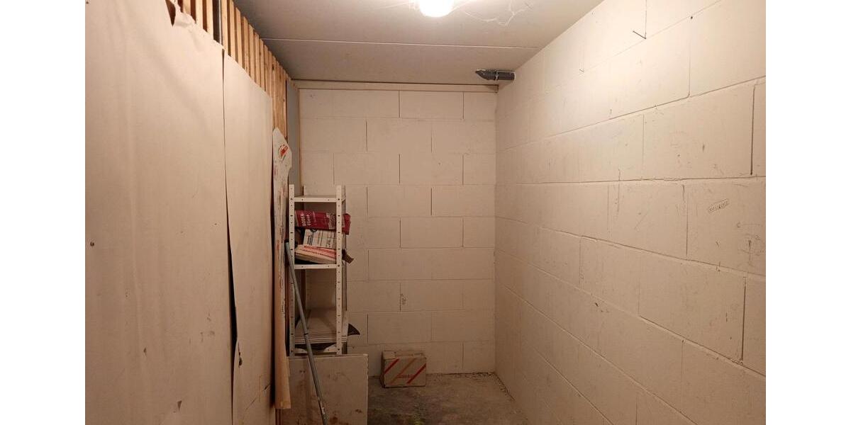 Etagenwohnung Augsburg Pfersee - 2.5 Zimmer, 73 m&sup2;, 1.060&euro; | Angebot:26582321
