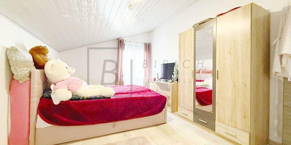 Mehrfamilienhaus, Wohnhaus Bobingen - 6 Zimmer, 193 m&sup2;, 1.260.000&euro; | Angebot:24040562