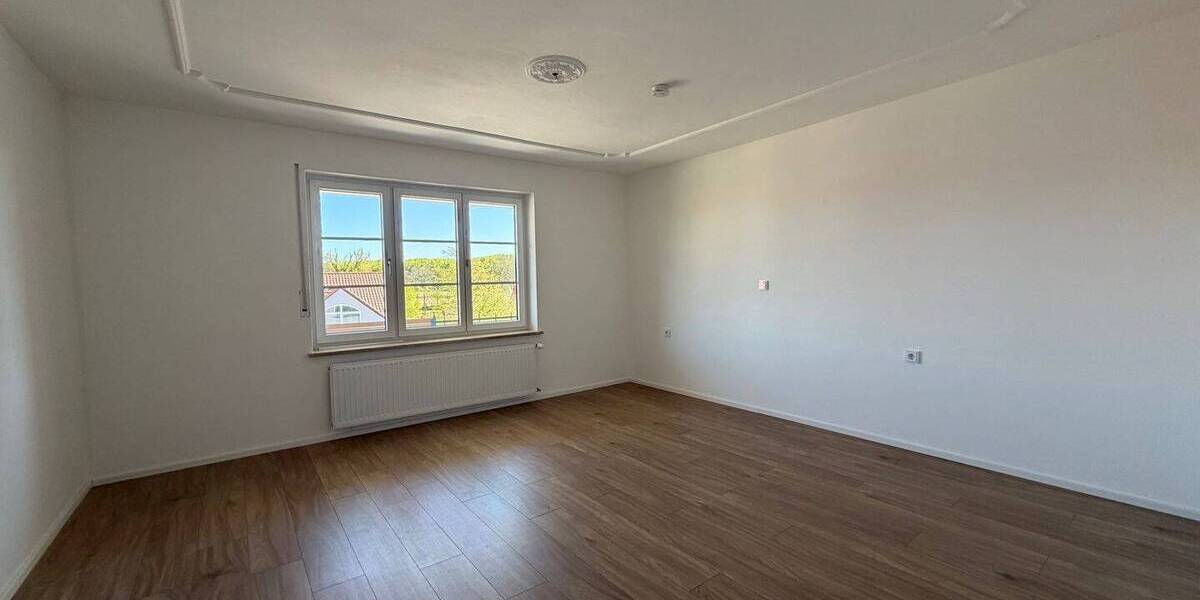 Etagenwohnung Hollenbach - 4 Zimmer, 111 m&sup2;, 1.150&euro; | Angebot:26388524