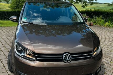 VW Touran 126.700 km 12.000 &euro; Pipinsried 85250