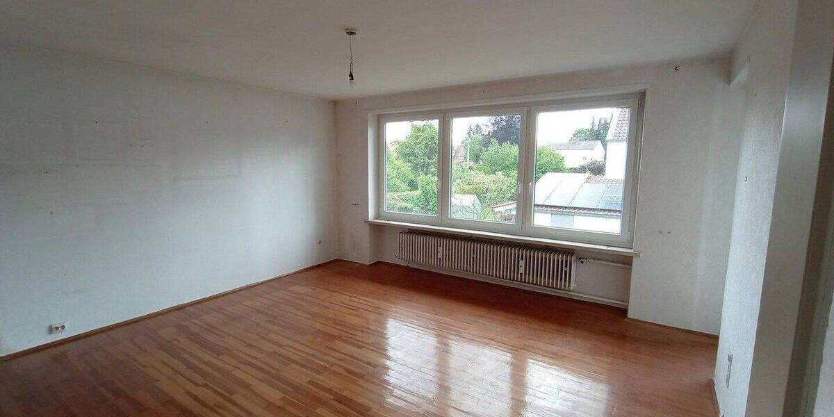 Mehrfamilienhaus, Wohnhaus Neusäß - 8 Zimmer, 200 m&sup2;, 720.000&euro; | Angebot:26865308