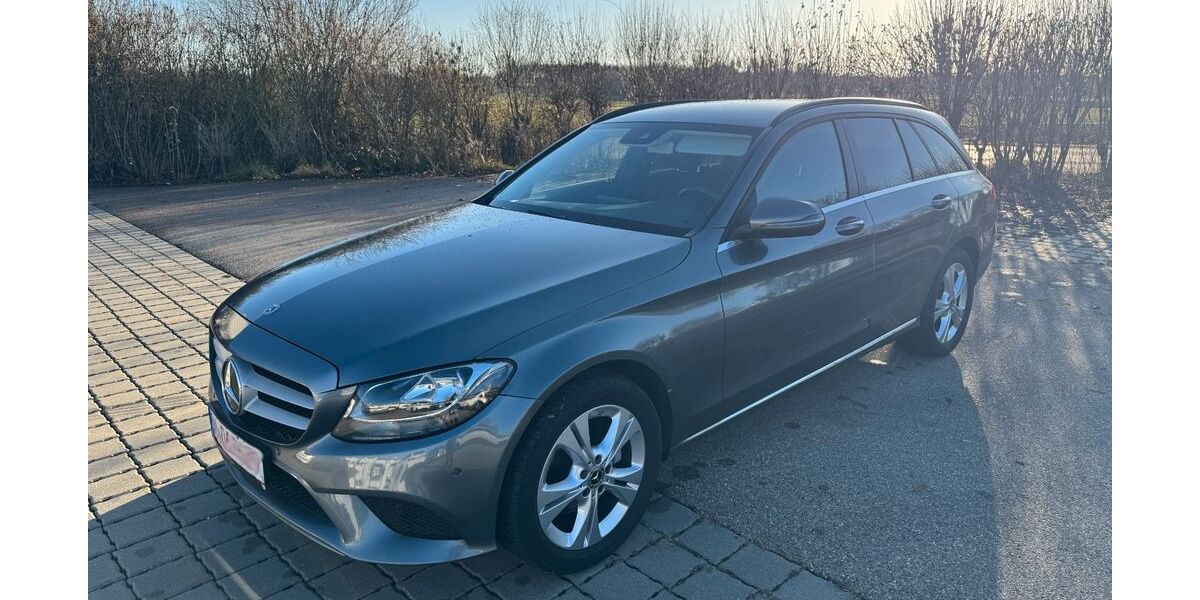 Mercedes-Benz C 220 190.000 km 15.458 &euro; Odelzhausen 85235