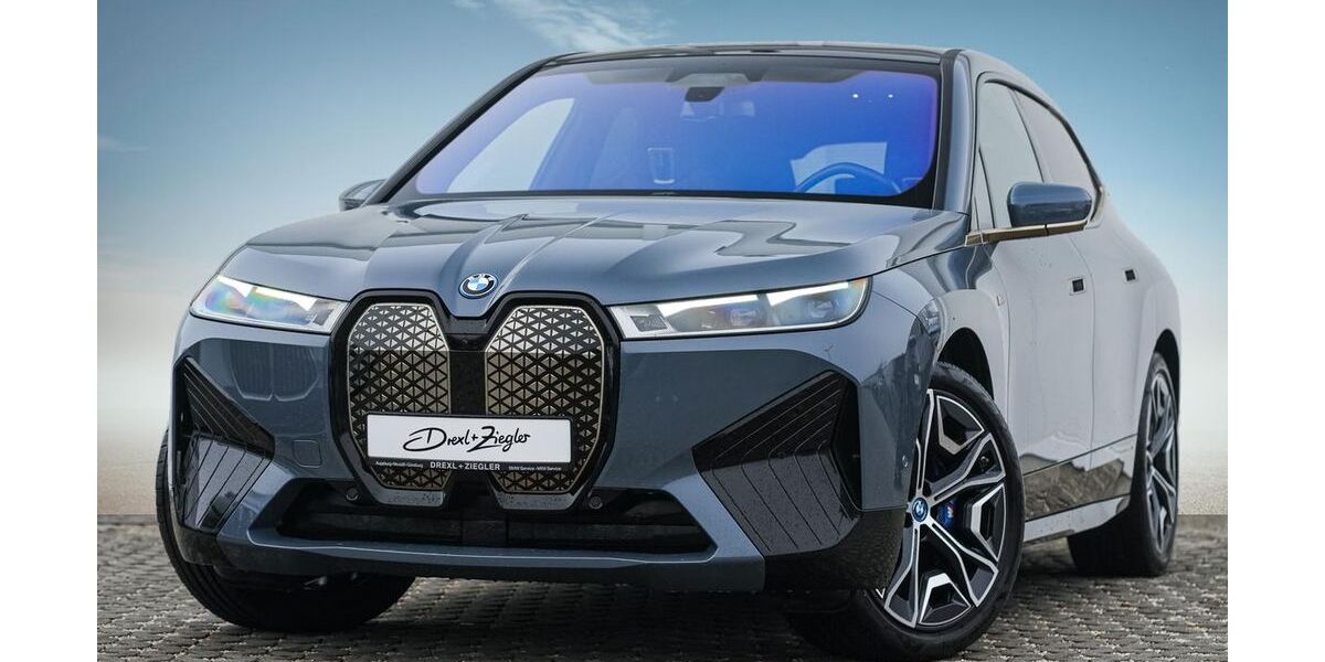 BMW iX 41.890 km 62.990 &euro; Augsburg 86199