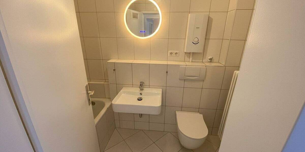 Etagenwohnung Augsburg Innenstadt - 2 Zimmer, 51 m&sup2;, 714&euro; | Angebot:26851356