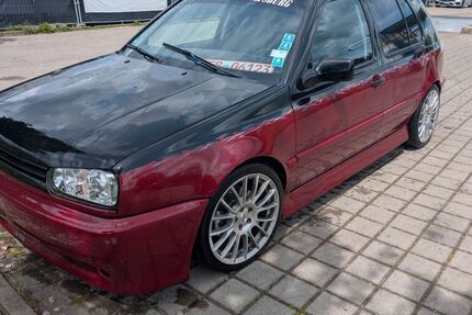VW Golf 269.200 km 7.999 &euro; Hattenhofen 82285