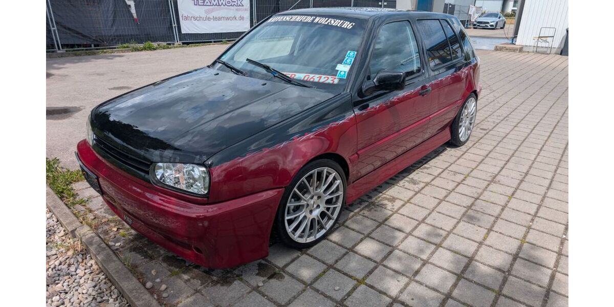 VW Golf 269.200 km 7.999 &euro; Hattenhofen 82285