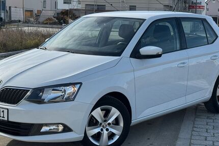 Skoda Fabia 95.000 km 10.500 € Augsburg 86153