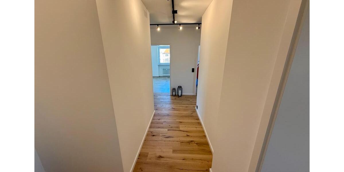 Etagenwohnung Augsburg Haunstetten-Siebenbrunn - 3 Zimmer, 82 m&sup2;, 385.000&euro; | Angebot:26134355