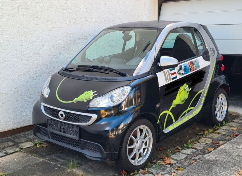 Smart ForTwo 42.000 km 2.750 € Augsburg 86156