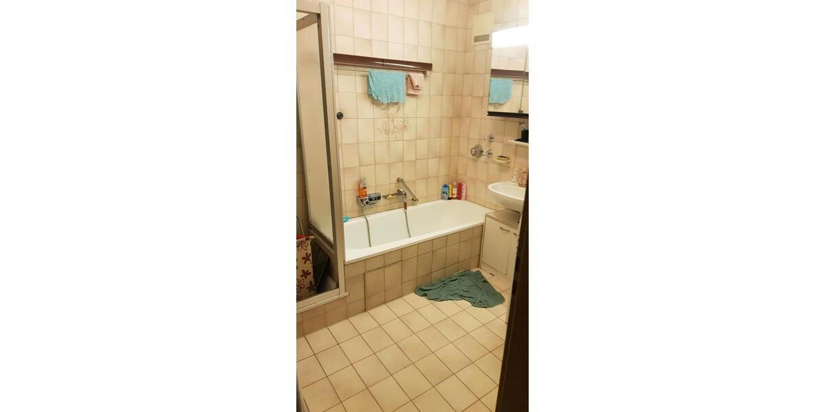 2 Zimmer Wohnung mit TG Stellplatz zu verkaufen 2 zimmer