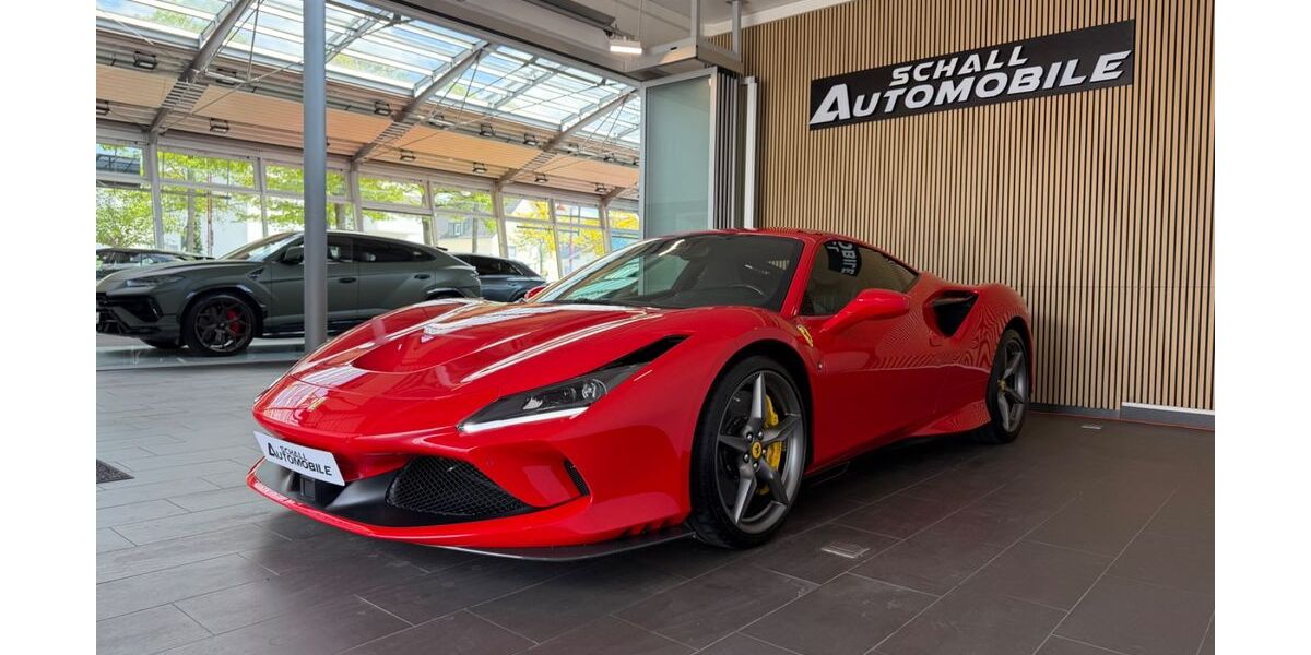 Ferrari F8 18.134 km 299.700 &euro; Gersthofen 86368