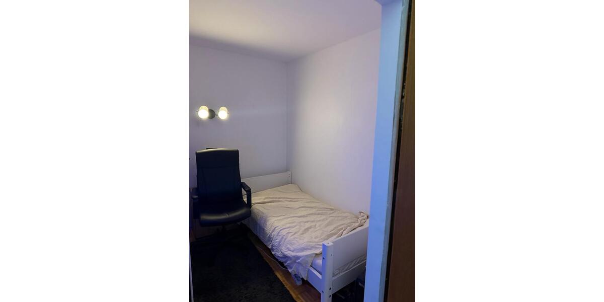Etagenwohnung Augsburg Universitätsviertel - 1 Zimmer, 12 m&sup2;, 550&euro; | Angebot:24900647