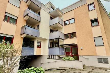 Wohnung zum Kaufen in Augsburg 210.000 € 62.24 m² 3 zimmer