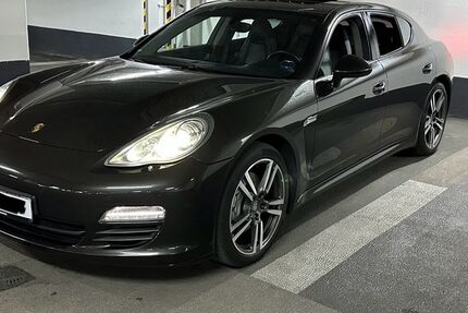 Porsche Panamera 184.000 km 28.500 &euro; Augsburg 86154