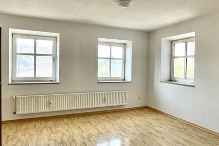 Großzügige 2,5 Zimmer-Wohnung in Augsburg-Kriegshaber zimmer