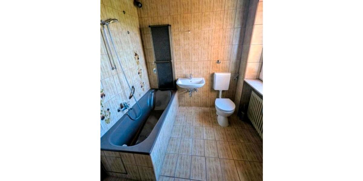 Etagenwohnung Königsbrunn - 3 Zimmer, 80 m&sup2;, 1.020&euro; | Angebot:25711971