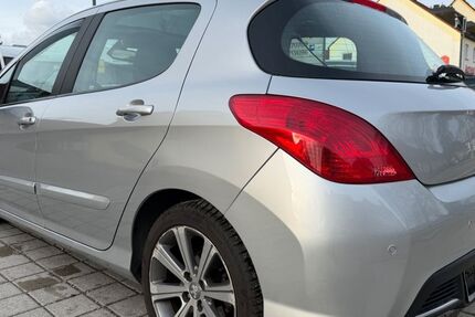 Peugeot 308 32.000 km 10.850 &euro; Mammendorf 82291
