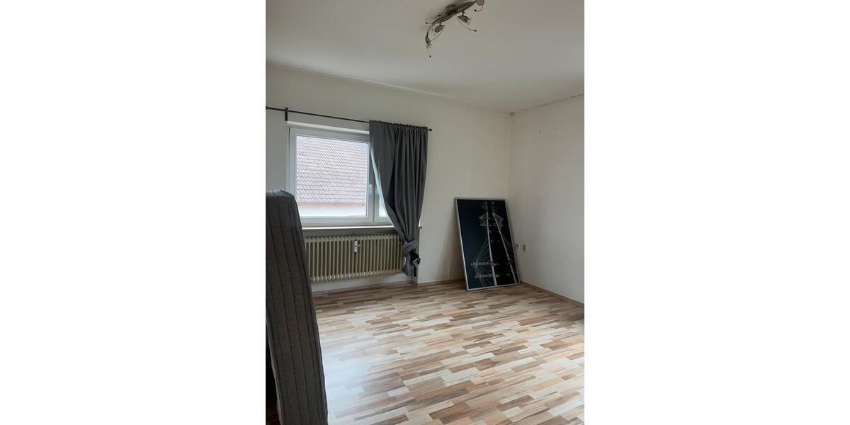 Etagenwohnung Friedberg - 1 Zimmer, 32 m&sup2;, 600&euro; | Angebot:25659562