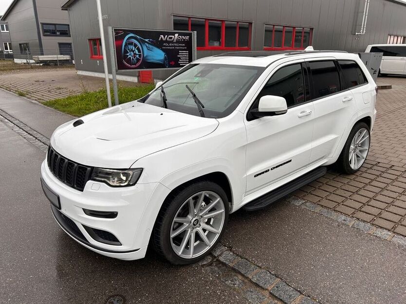 Grand Cherokee
