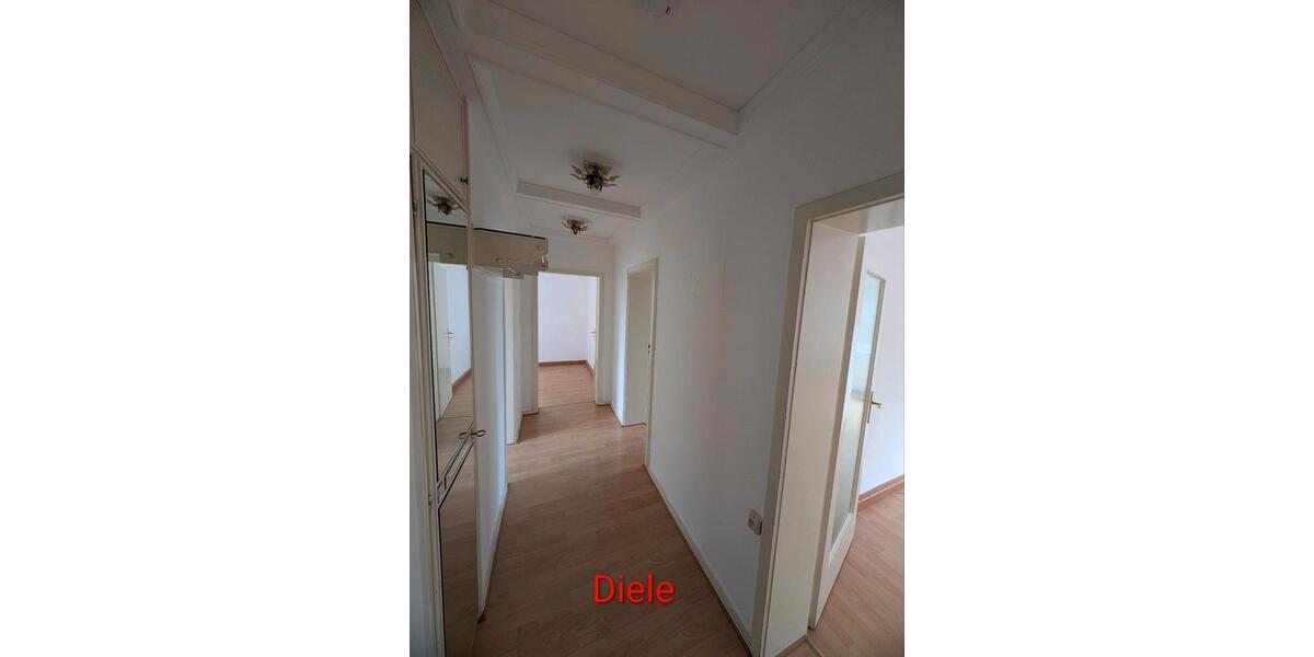 Etagenwohnung Augsburg Haunstetten-Siebenbrunn - 3 Zimmer, 64 m&sup2;, 269.000&euro; | Angebot:27230725