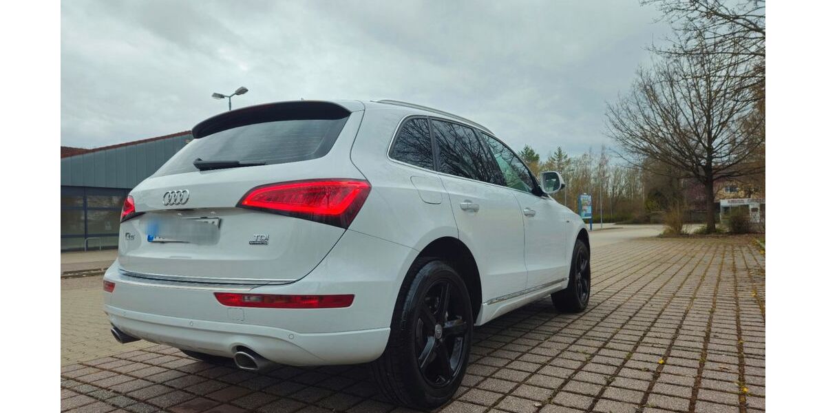 Audi Q5 203.000 km 17.800 &euro; Königsbrunn 86343