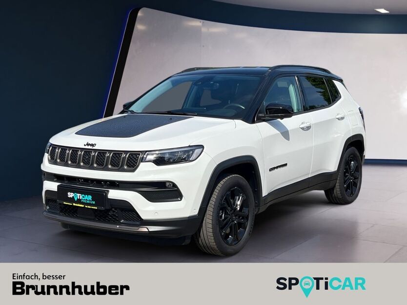 Jeep Compass 16.904 km 26.950 € Augsburg 86156