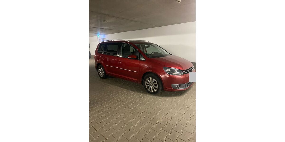 VW Touran 239.000 km 7.300 &euro; Friedberg 86316