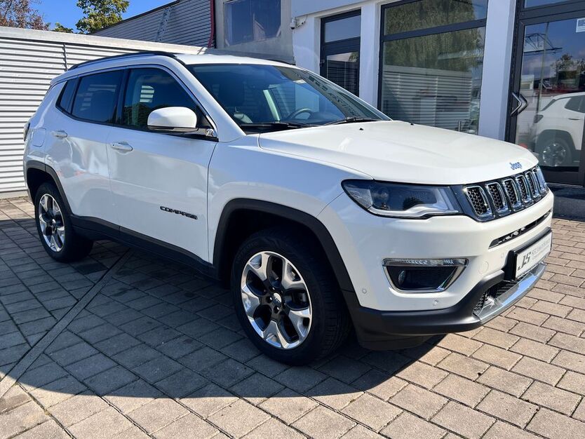 Jeep Compass 72.100 km 18.500 € Königsbrunn 86343