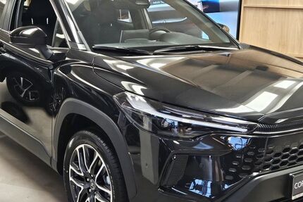 Toyota Corolla Cross 2.500 km 38.790 &euro; Stadtbergen 86391