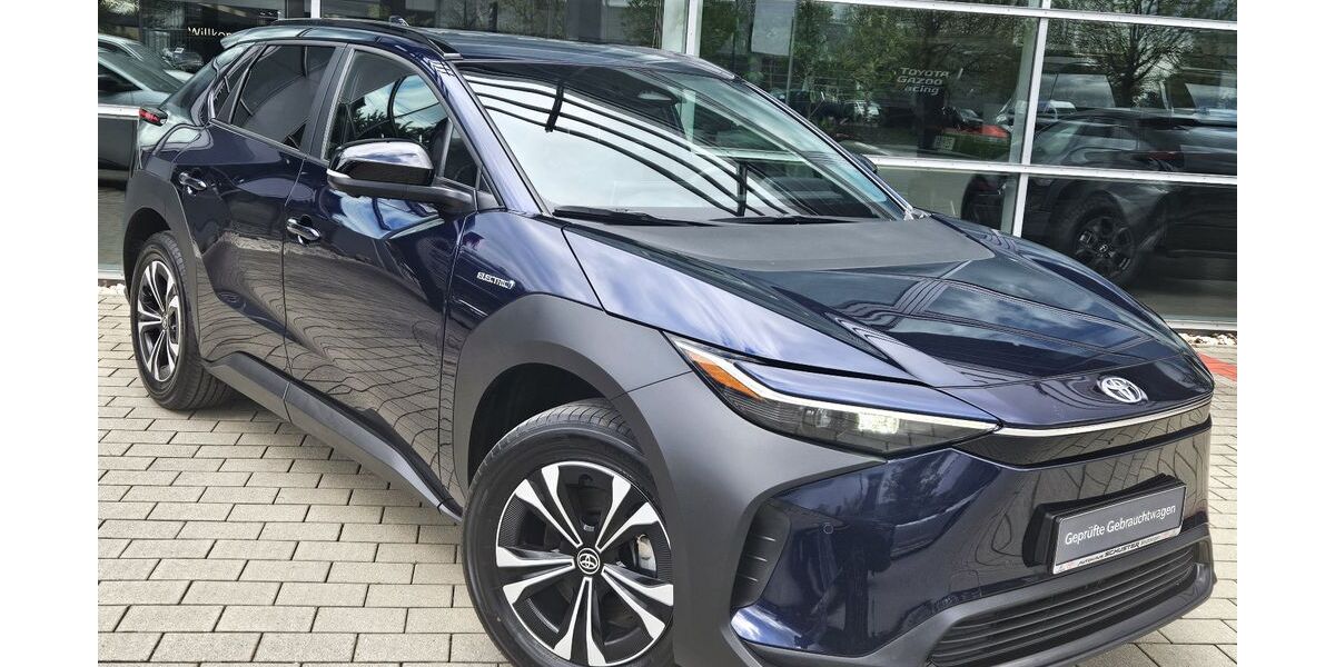 Toyota bZ4X 51.490 km 25.900 &euro; Stadtbergen 86391