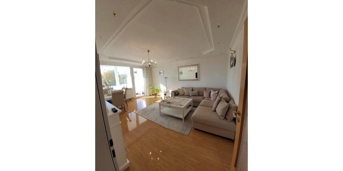 Etagenwohnung Augsburg Universitätsviertel - 3 Zimmer, 89 m&sup2;, 1.600&euro; | Angebot:26197694