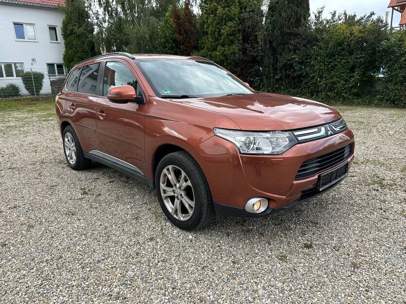 Mitsubishi Outlander 146.000 km 8.500 € Mering 86415