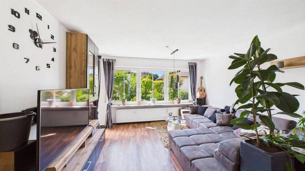 Charmantes Zweifamilienhaus mit Garten und vielfältigem Nutzungspotenzial