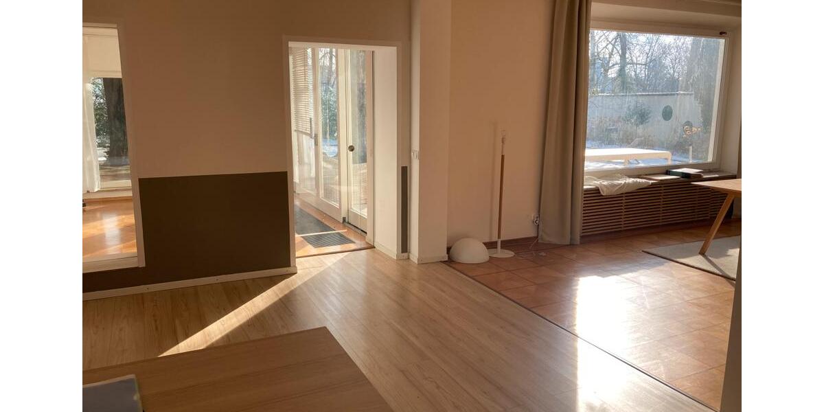 Villa Augsburg Bergheim - 8 Zimmer, 330 m&sup2;, 1.950.000&euro; | Angebot:25809587