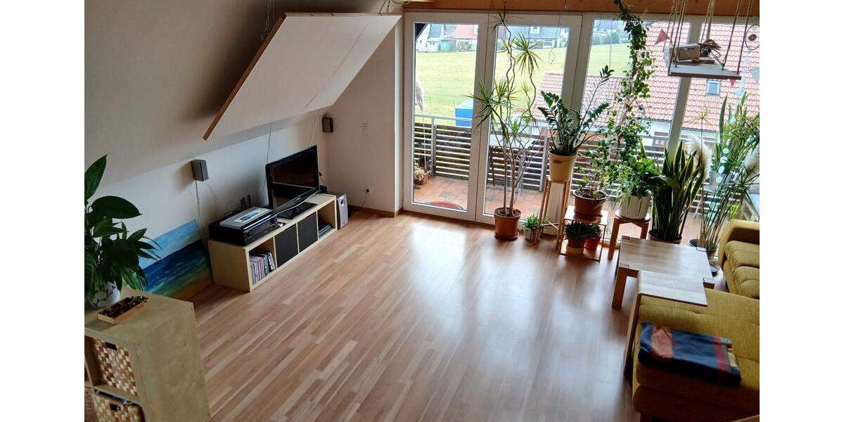 Etagenwohnung Neusäß - 4 Zimmer, 105 m&sup2;, 1.750&euro; | Angebot:25879207