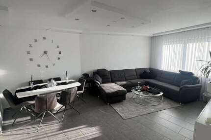 Wohnung Augsburg Oberhausen - 3 Zimmer, 69 m&sup2;, 305.000&euro; | Angebot:26759853