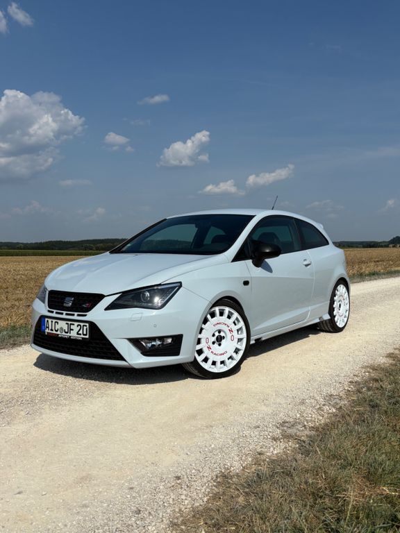 Seat Ibiza 111.000 km 14.800 € Merching 86504