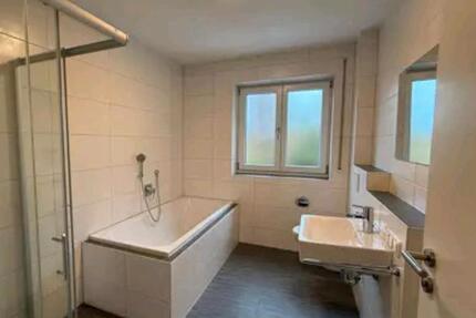 Wohnung Augsburg Pfersee - 25 Zimmer, 126 m&sup2;, 700&euro; | Angebot:26429025