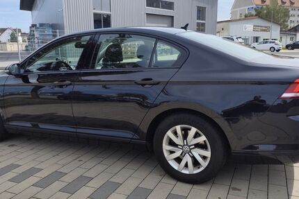 VW Passat 184.000 km 10.900 &euro; Augsburg 86156