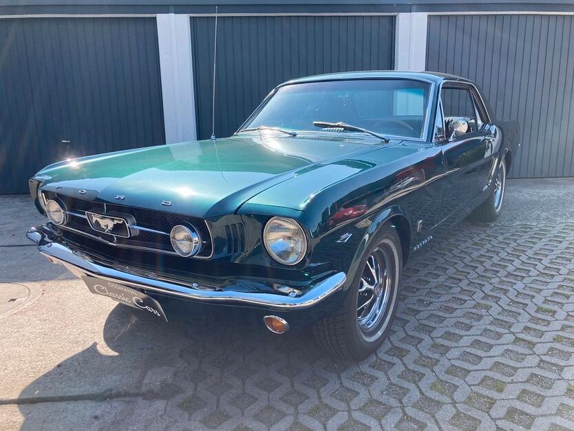 Ford Mustang 69.995 km 46.990 € Gersthofen 86368