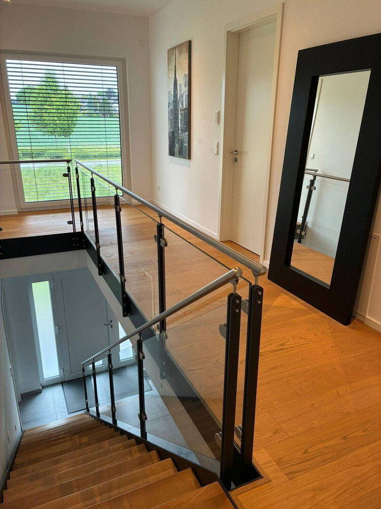 Neuwertiges Einfamilienhaus in ruhiger Traumlage in Steppach