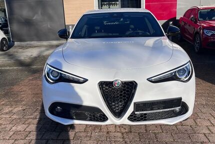 Alfa Romeo Stelvio 57.500 km 32.990 &euro; Diedorf / Augsburg 86420